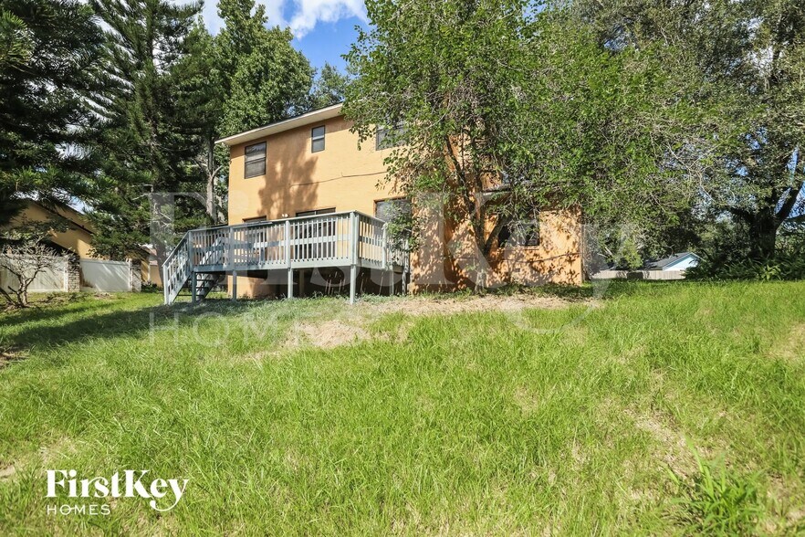 Building Photo - 988 Glenview Cir