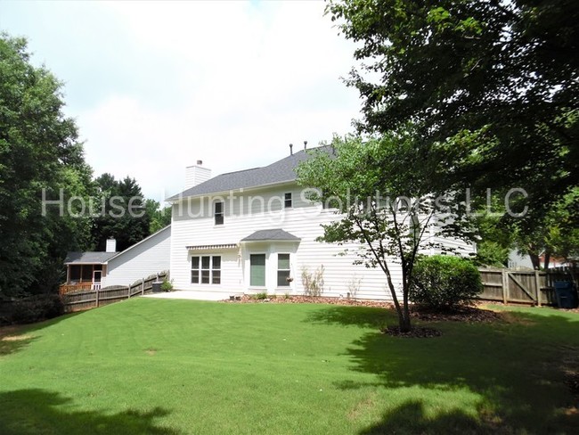 Building Photo - Beautiful Home in Roswell