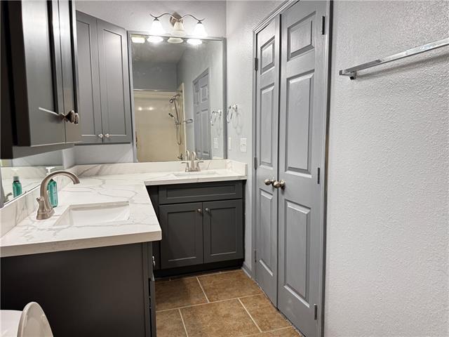 Building Photo - 350 Emerald Forest Blvd