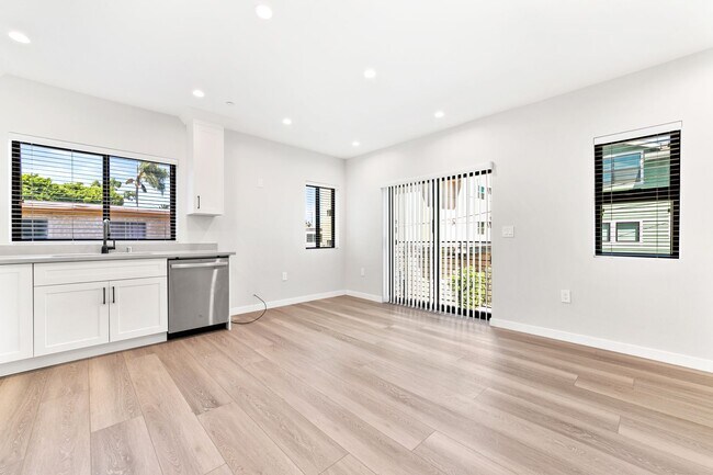 Building Photo - 2616 ELL