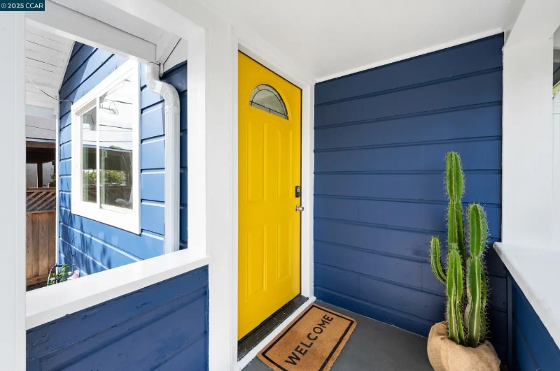 Building Photo - 1245 90th Ave