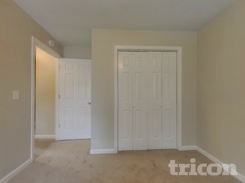 Building Photo - 1810 Woodberry Ct