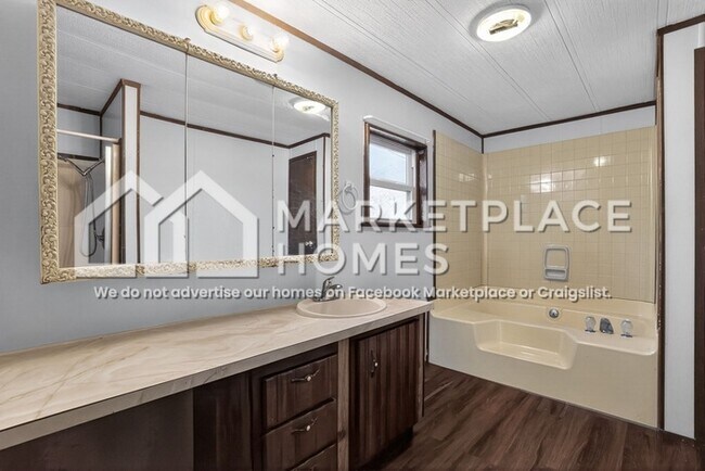 Building Photo - 68-B Hull Batson Rd