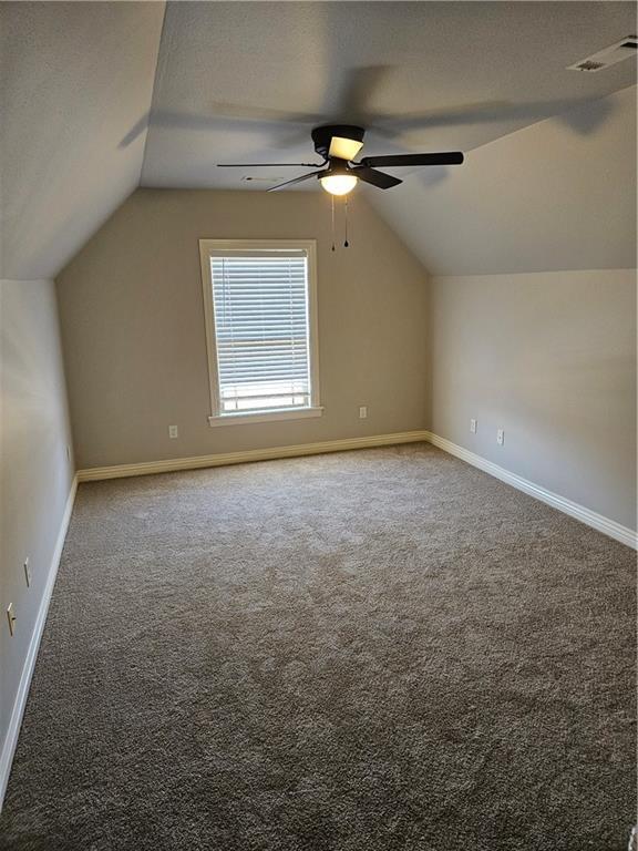 Building Photo - 3857 Edgewater Dr