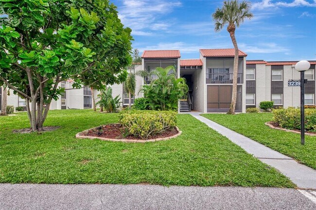 Primary Photo - 3239 S Beneva Rd