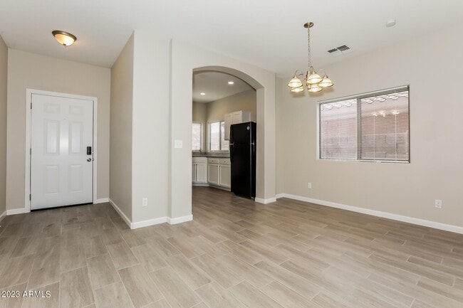 Building Photo - 10404 E Baltimore Cir