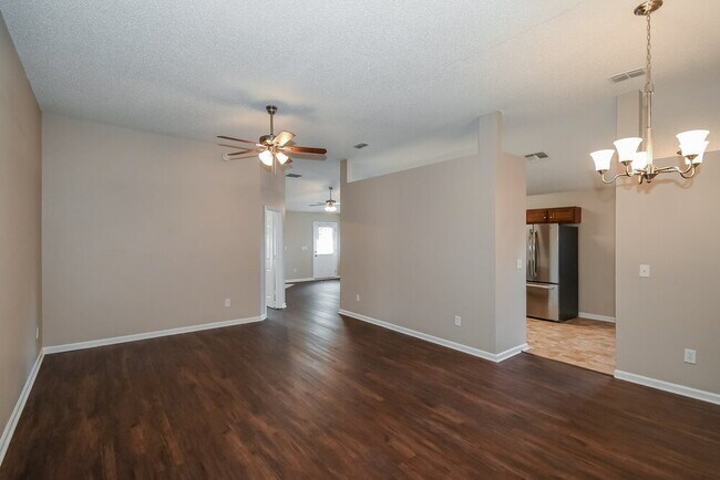 Building Photo - 8628 Springtree Road