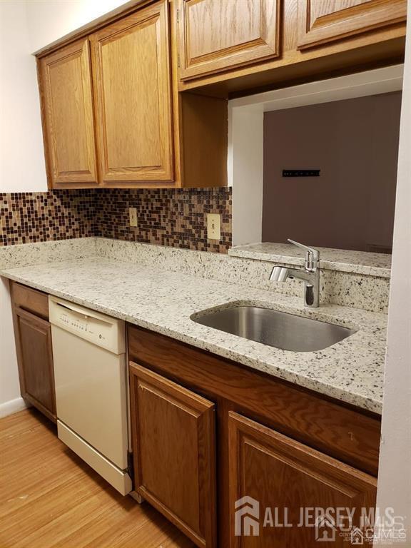 Building Photo - 5310 Ravens Crest Dr