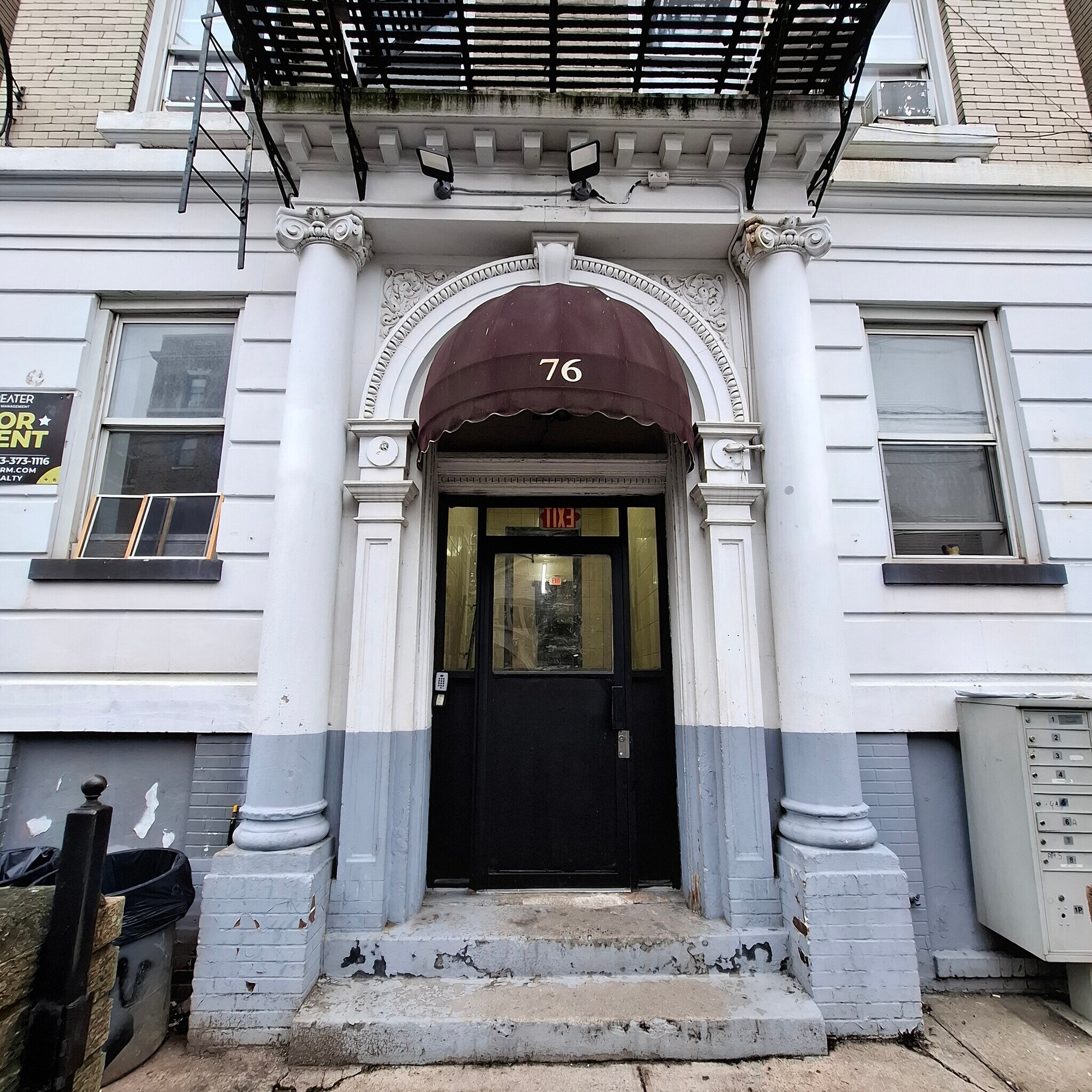 76 N 9th St 5 - 75 N 9th St
