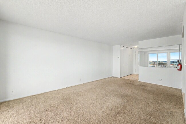 Building Photo - 9400 Atlantic Ave