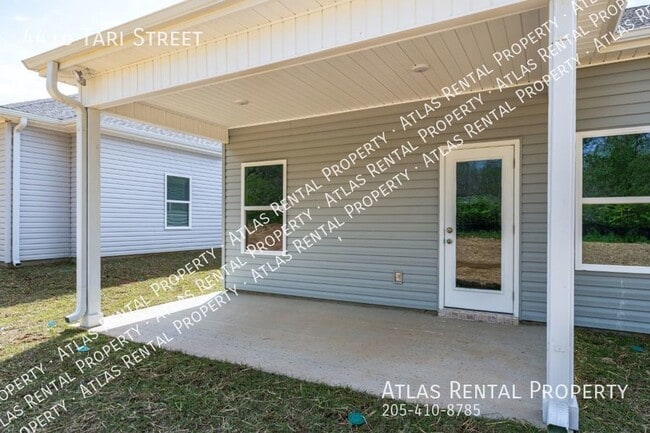 Building Photo - 4416 Tari St