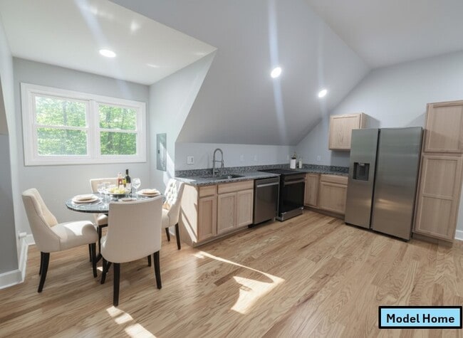 Building Photo - 3211 Winding Trail