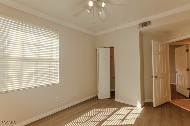 Building Photo - 4670 St Croix Ln