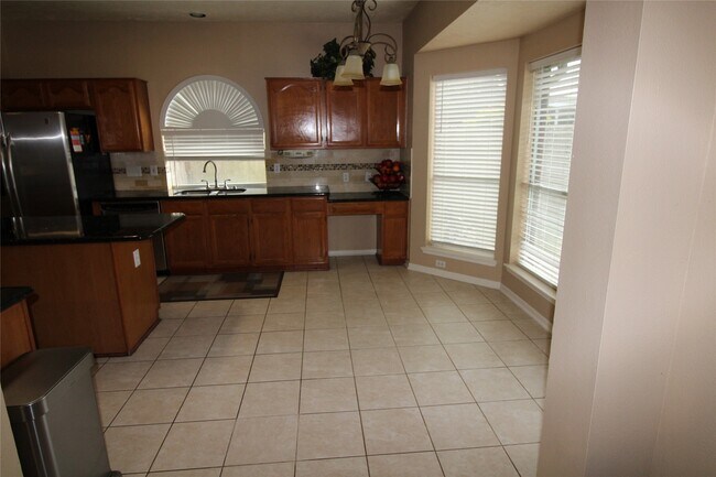 Building Photo - 11406 Oak Lake Vista Ct