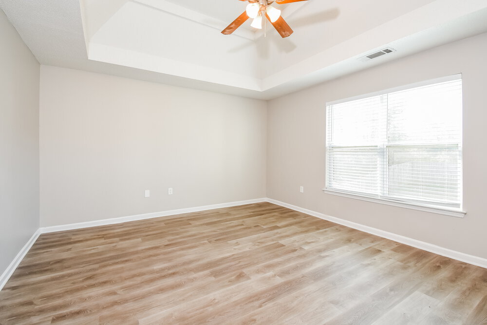 Building Photo - 3004 Summer Breeze Dr