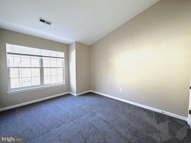 Building Photo - 623 Trout Run Ct