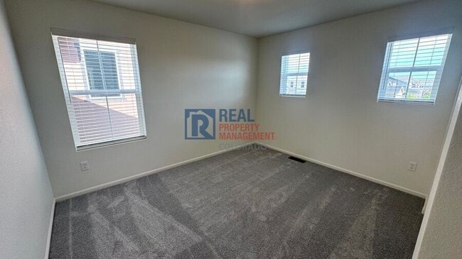 Building Photo - 20915 E 61st Dr