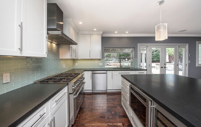 Building Photo - Stunning Resort-like Pleasanton Home