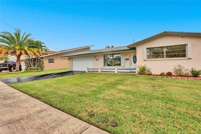 Building Photo - 5170 SW 89th Terrace