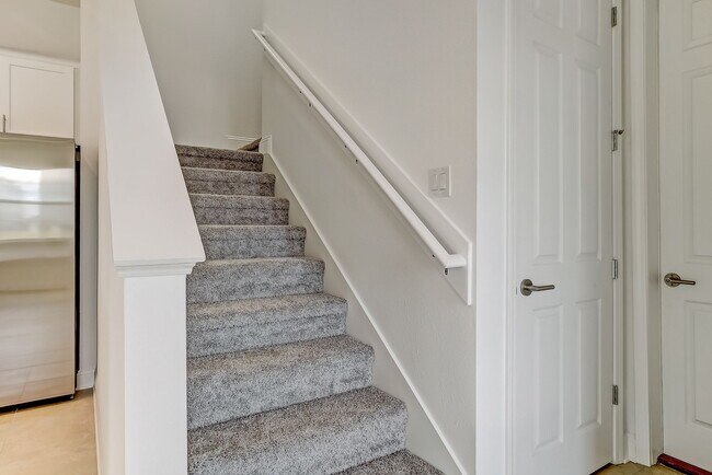 Building Photo - 357 Rum Runner Wy