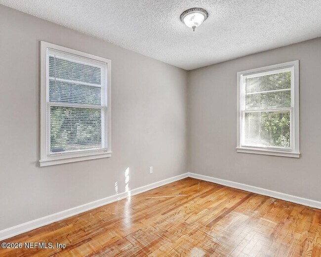 Building Photo - 1901 Pullman Ct
