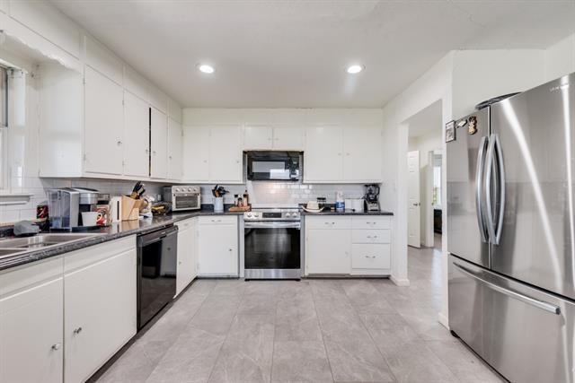 Building Photo - 354 N Farm To Market 1138