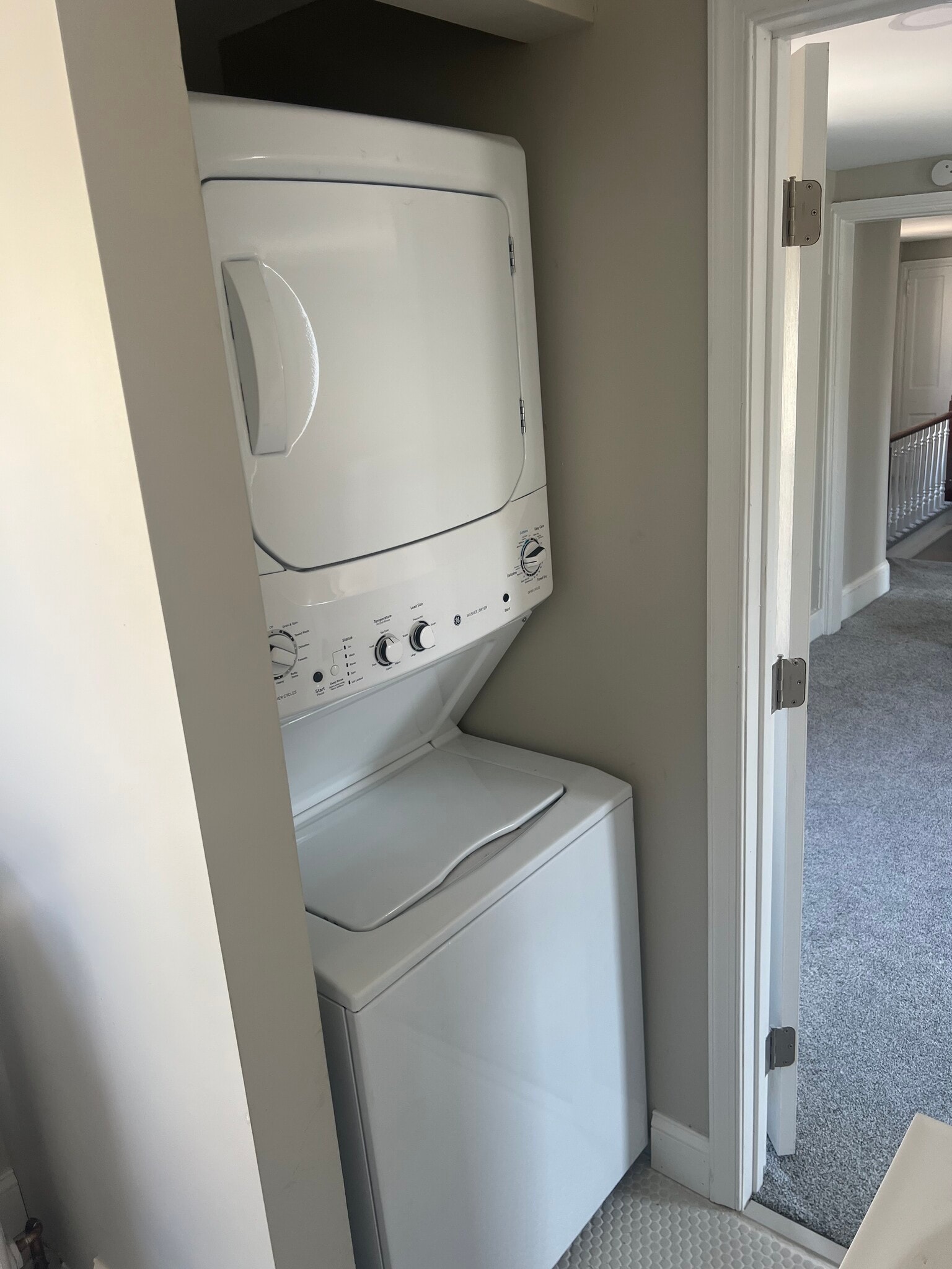 Building Photo - 31 N Main St