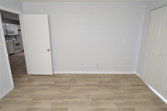 Building Photo - 10263 Gandy Blvd N