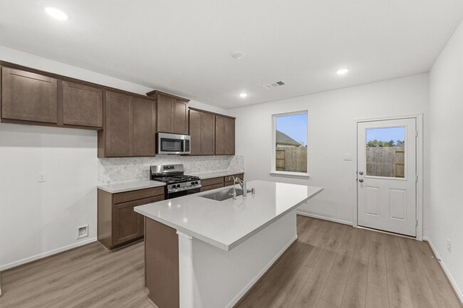 Building Photo - 19111 Hazel Firs Ln