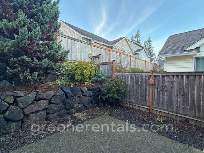 Building Photo - 3BR/2.5BA Townhome in Established Olympia Neighborhood