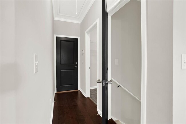 Building Photo - 309 Trappers Bluff