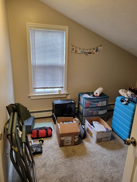 Building Photo - 171 Peirce St