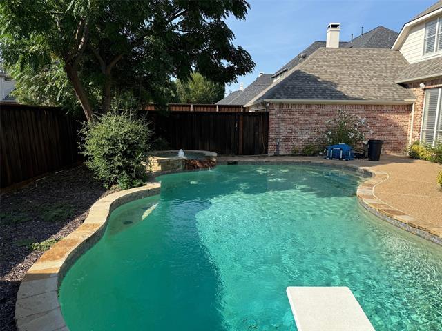 Building Photo - 8421 Orchard Hill Dr
