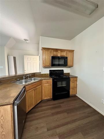 Building Photo - 130 Sunburst Ct