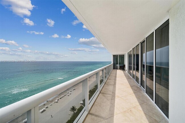 Building Photo - 1830 S Ocean Dr
