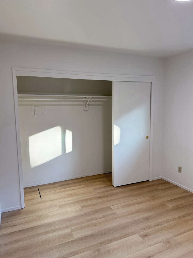 Building Photo - 2BD/1BA Single-Level Home Near Sonoma Plaza | Available Now!