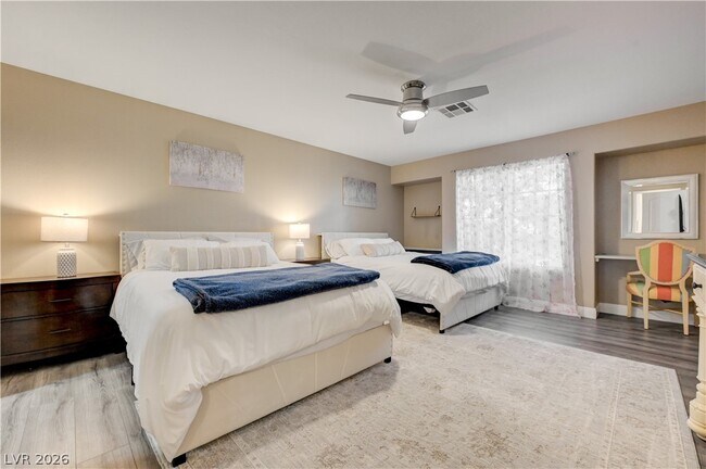 Building Photo - 268 Copper Glow Ct