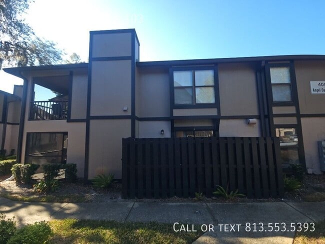 Building Photo - 4015 Angel Oak Ct