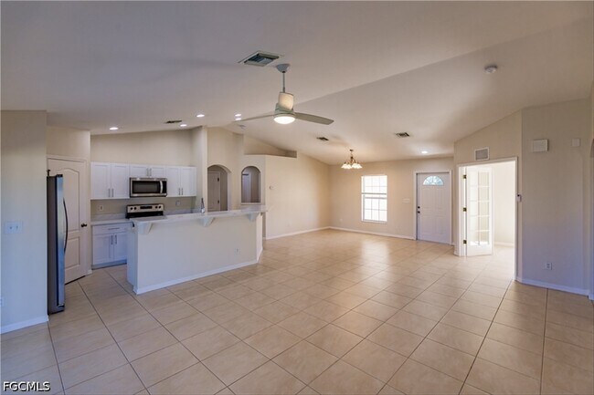 Building Photo - 2809 NW 12th Ln