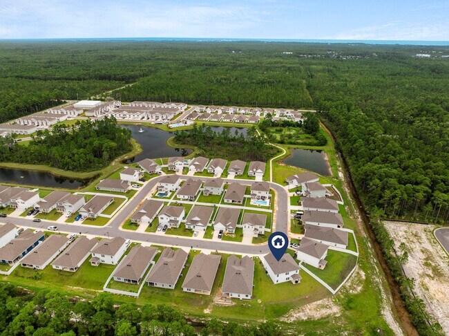 Building Photo - 206 Piper Cv