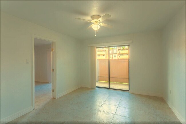 Building Photo - 8419 Hearth Dr