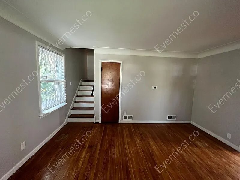 Building Photo - 16833 Brady