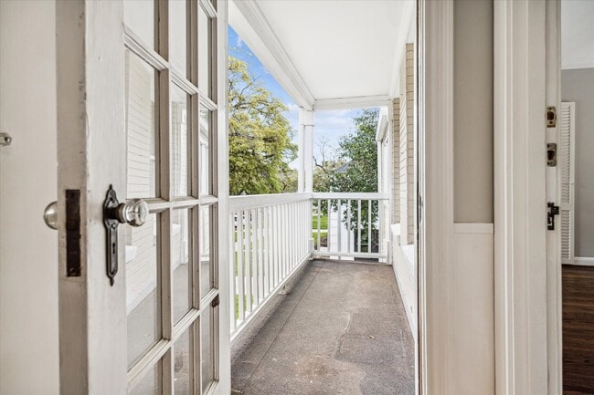 Building Photo - 2315 Swift Blvd