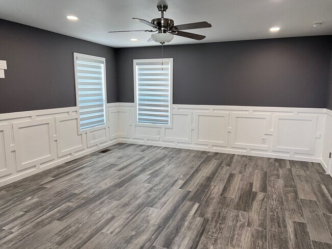Building Photo - Wonderful remodeled 4 bedroom, 3 bathroom ...