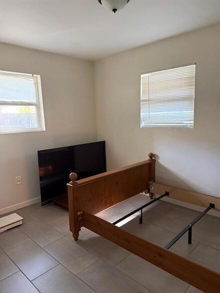 Building Photo - 133 LA-1077