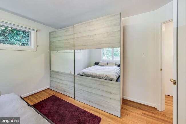 Building Photo - 6515 E Halbert Rd