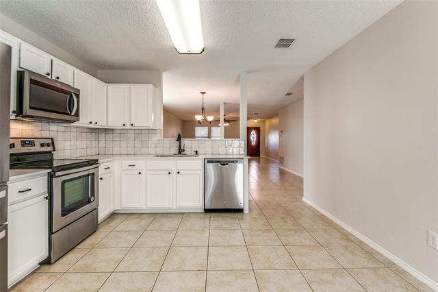 Building Photo - 2709 Cedar Crest Dr