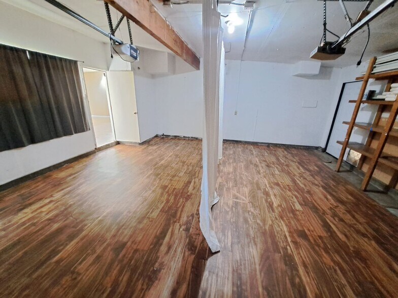 Building Photo - 1312 Toyon Plz