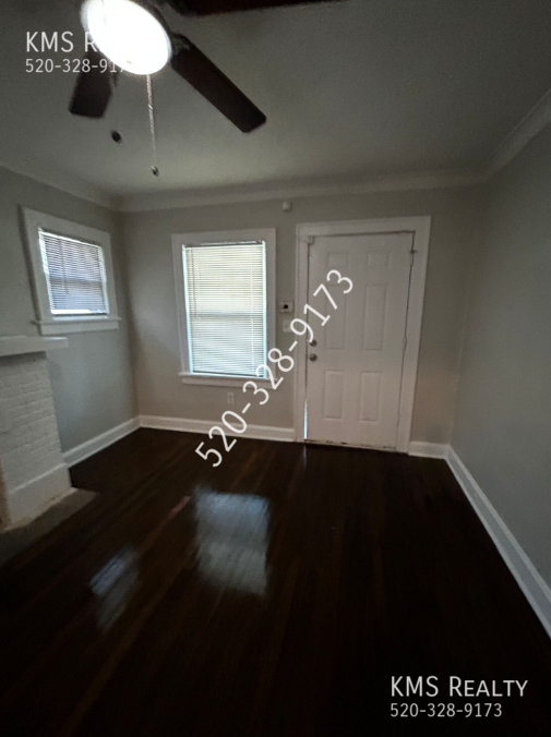 Building Photo - 4220 Brooklyn Ave