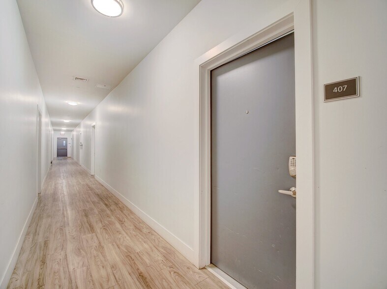 Building Photo - 429 Bergen Ave
